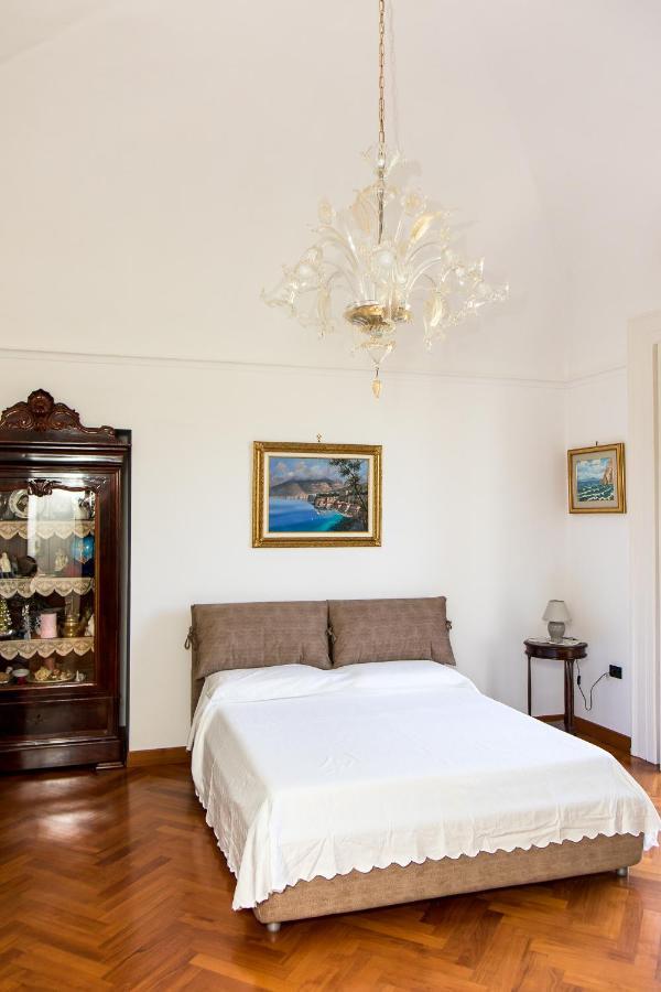 Capitano Nino Guest House メタ エクステリア 写真